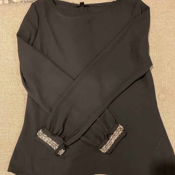 Guess chiffon blouse w/ crystal and pearl detailing - Picture 2 of 6